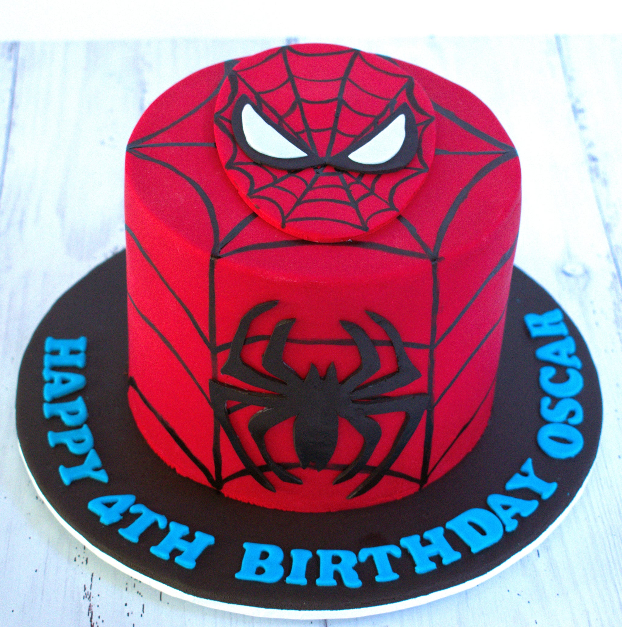 Spiderweb Spiderman Cake